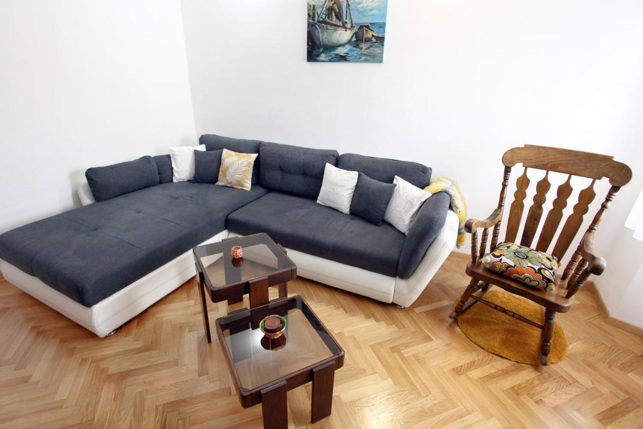 Appartamento City Center Comfort Blue Sky Capodistria Esterno foto