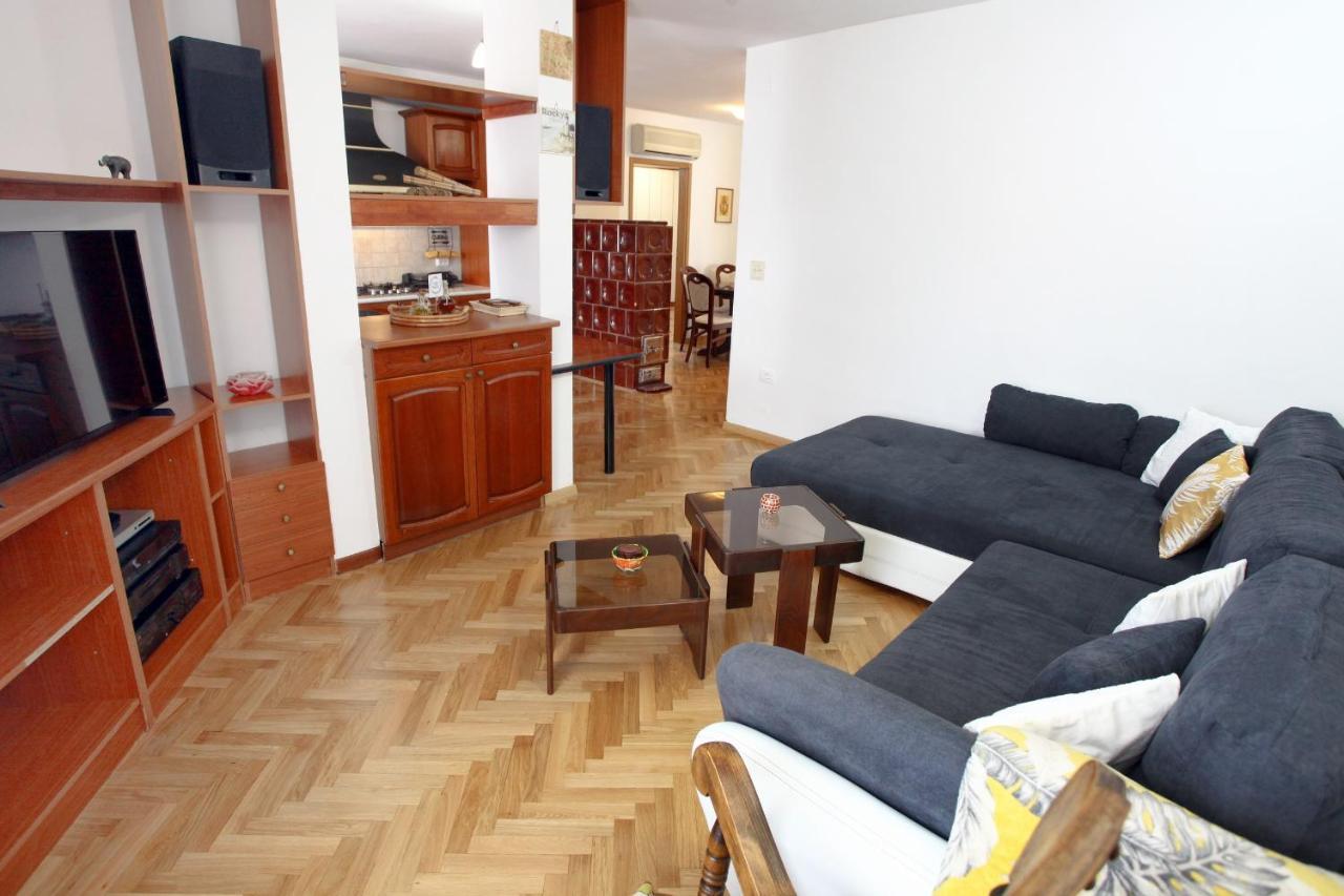 Appartamento City Center Comfort Blue Sky Capodistria Esterno foto